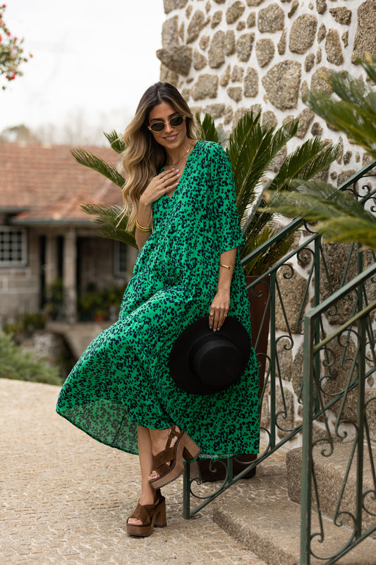 Sandalias de tiras con tacón de madera.