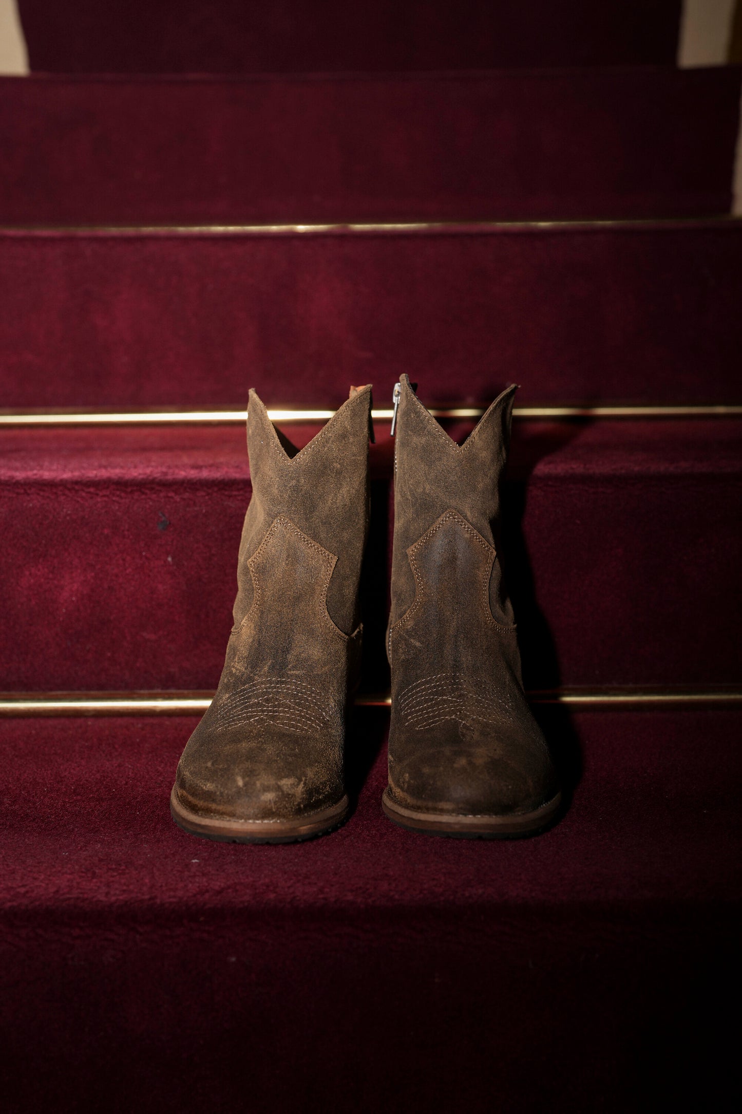 Botas em pele castanho