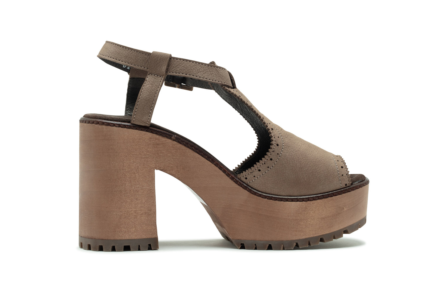 Sandal with wooden heel