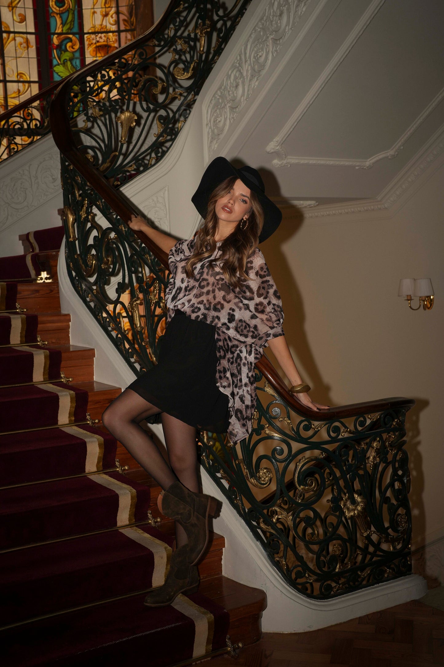 Botas em pele castanho