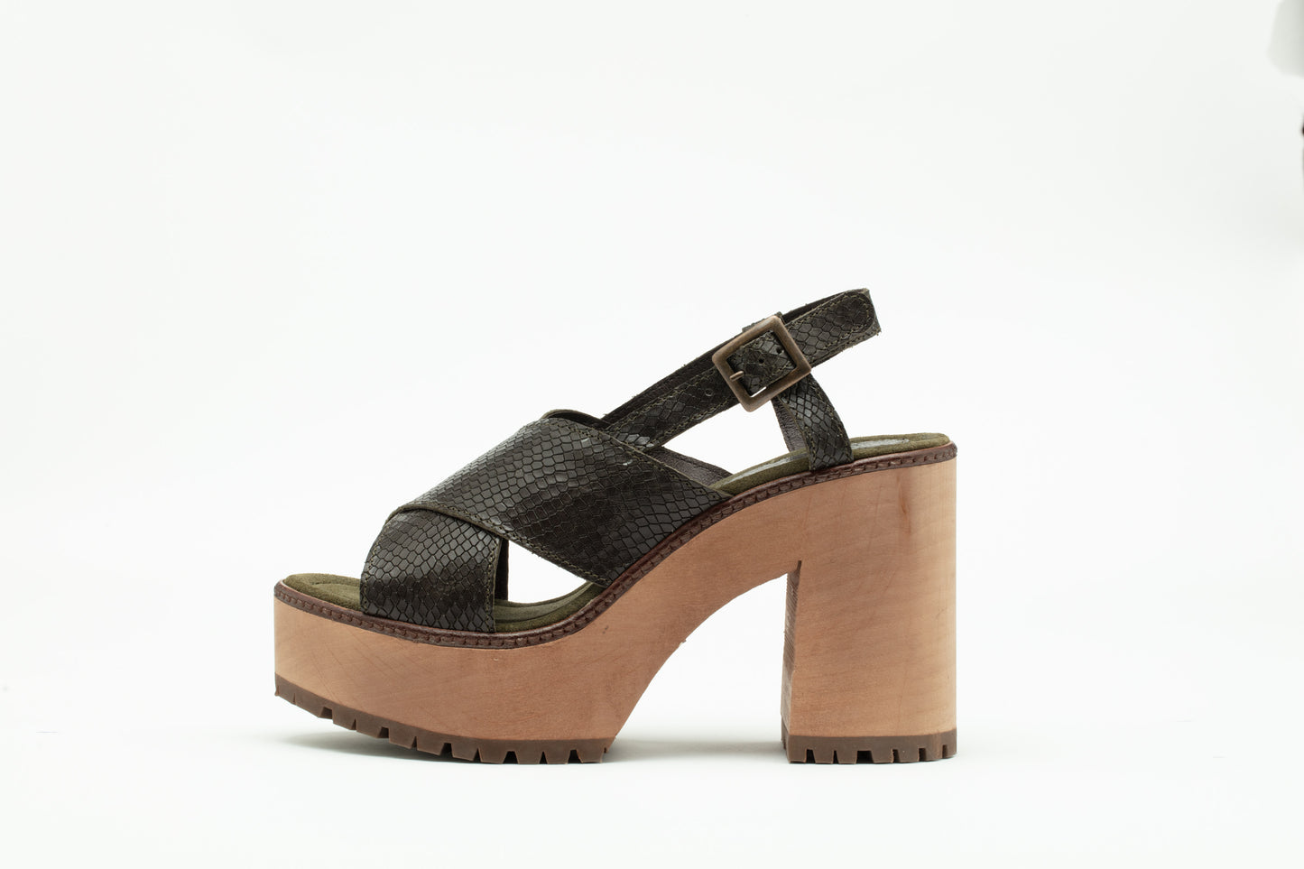 sandal with straps