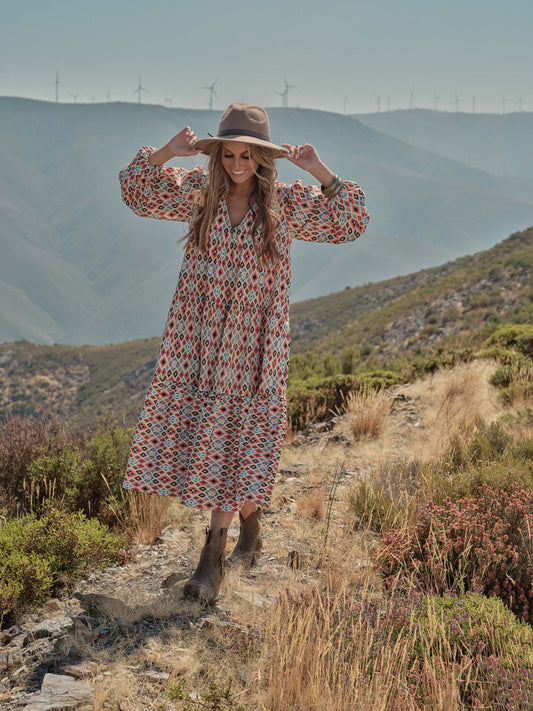 Boot with wooden heel