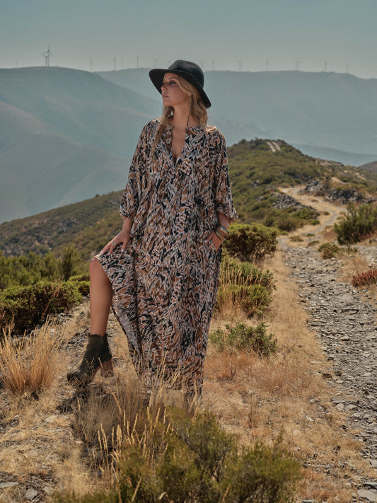 High heel boots with frill