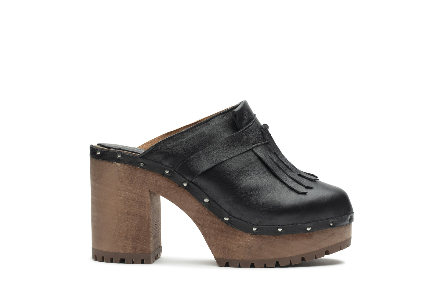 Wooden heel fringed clogs