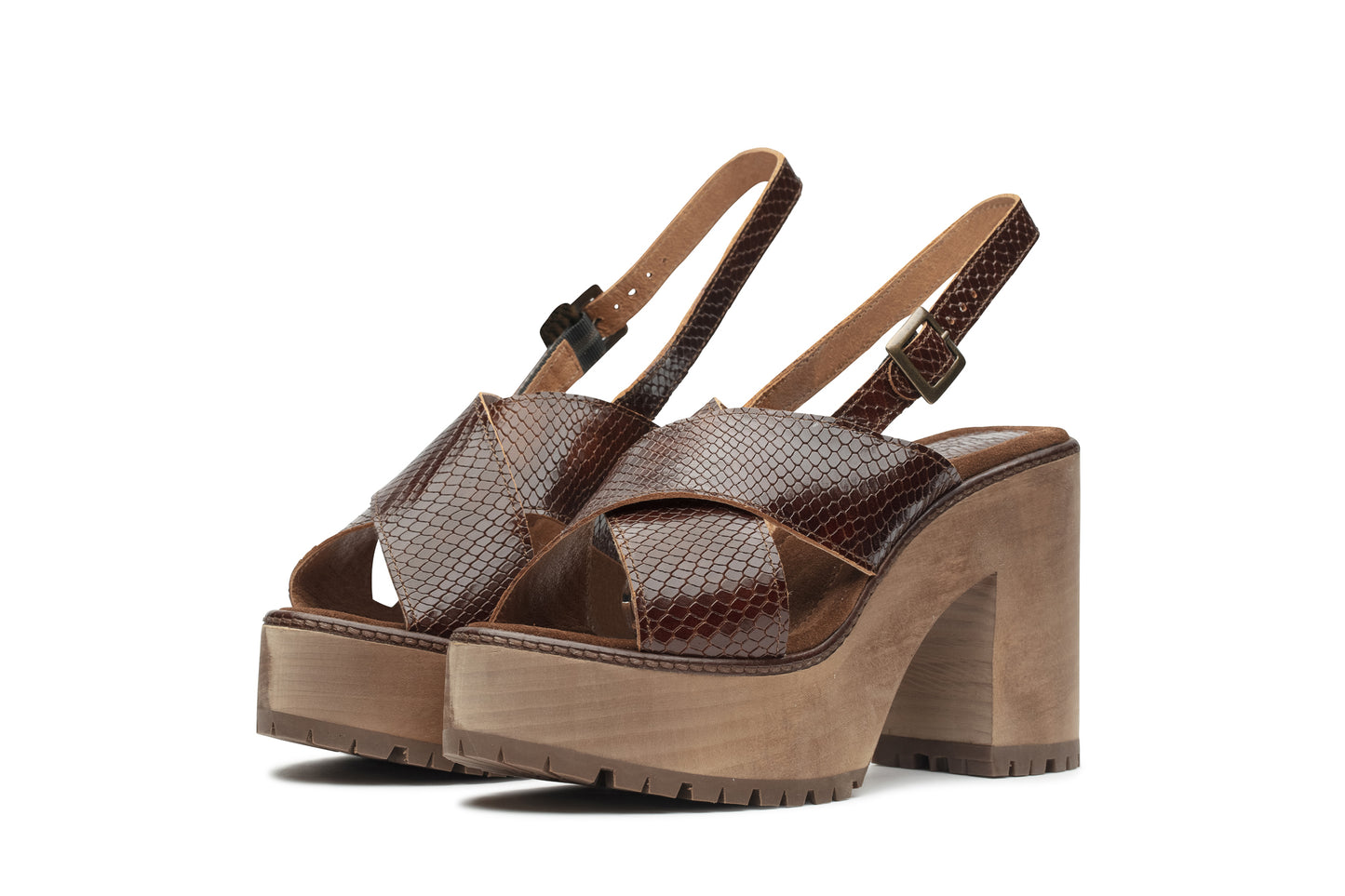Strap sandal with wooden heel